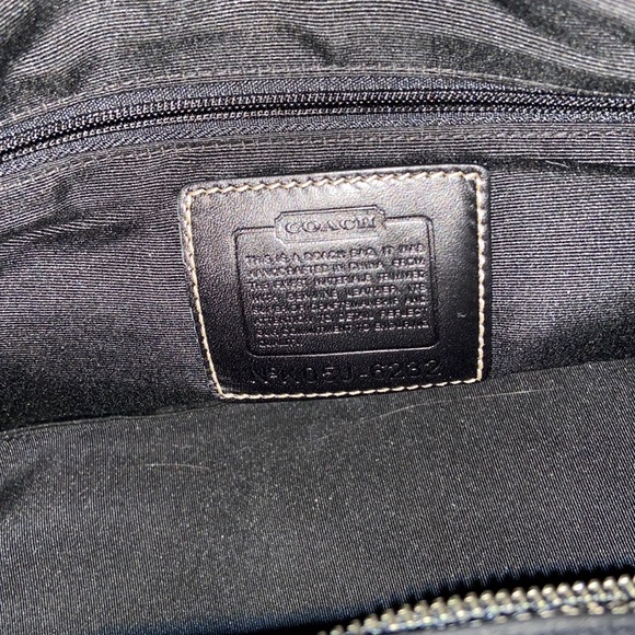 NWT Coach 6232 Signature SOHO Gallery Pocket Purse - Picture 9 of 13